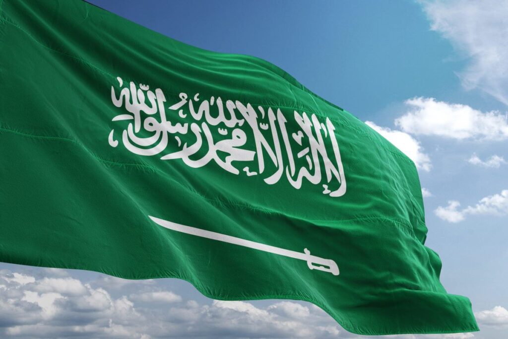 علم السعودية اخضر
